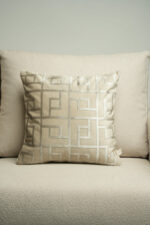 Coussin grège clair sérigraphié - Motif gris