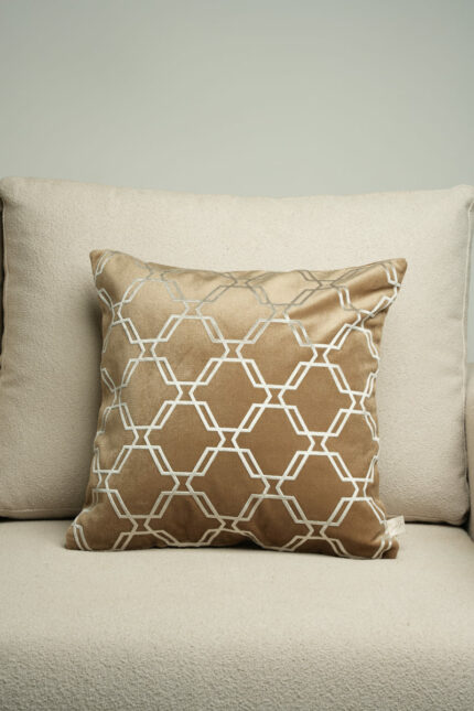 Coussin marron sérigraphié - Motif gris