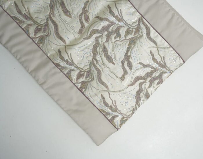 Pack housse de couette brodée - Grège et mauve – Image 5
