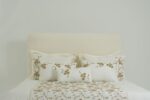 Pack housse de couette brodée - Blanc cassé et doré – Image 3