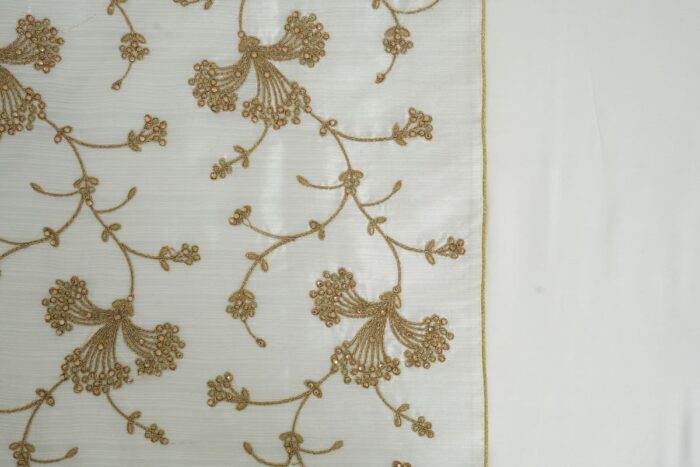 Pack housse de couette brodée - Blanc cassé et doré – Image 4