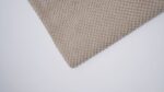 Plaid en velours chenillé - Taupe clair – Image 2