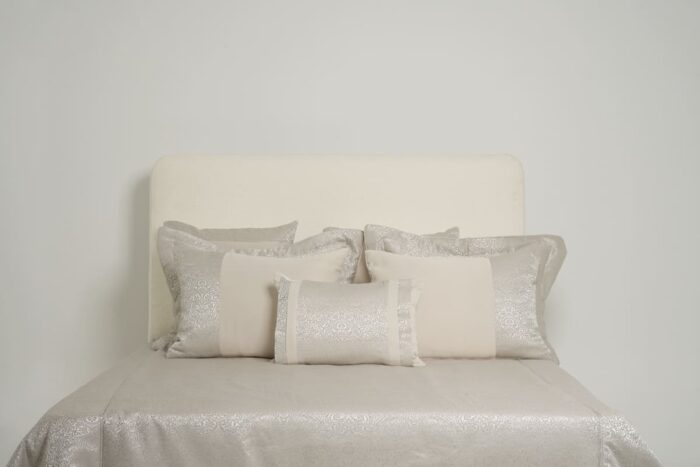 Couvre-lit prestige grège – Image 5