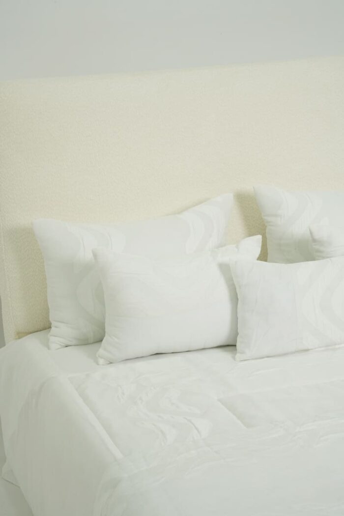 Couvre-lit blanc en lin – Image 4