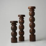 Série de 3 chandeliers en bois - Boules