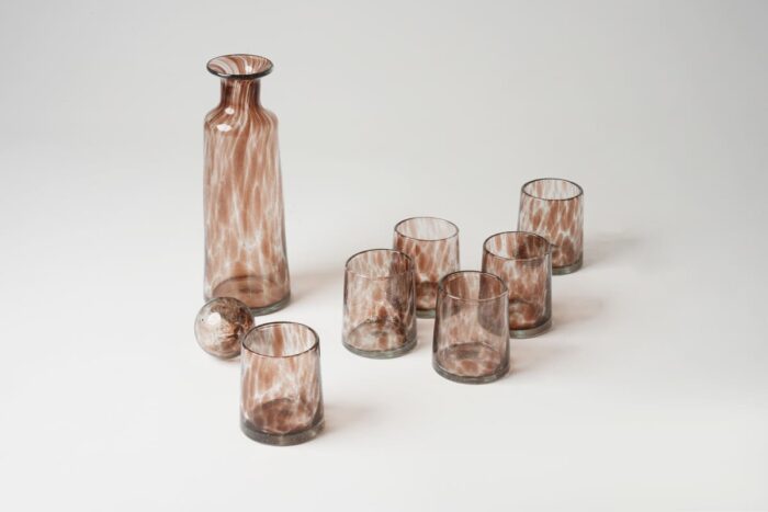 Service à eau 7 pièces marron - Carafe cylindrique – Image 2