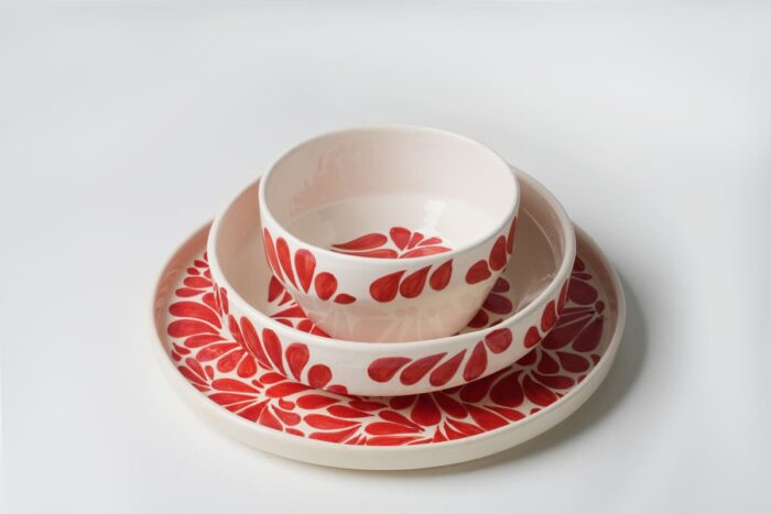 Service à table 21 pièces en céramique - Motif rouge – Image 2