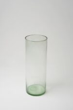 Vase cylindrique en verre soufflé