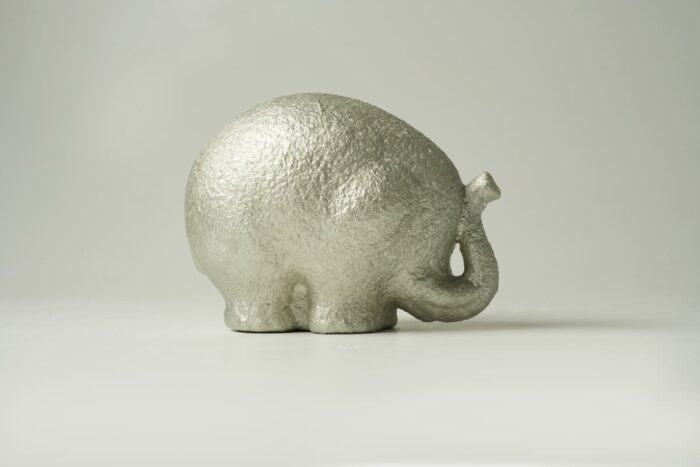 Statuette décorative éléphant - Argentée – Image 2