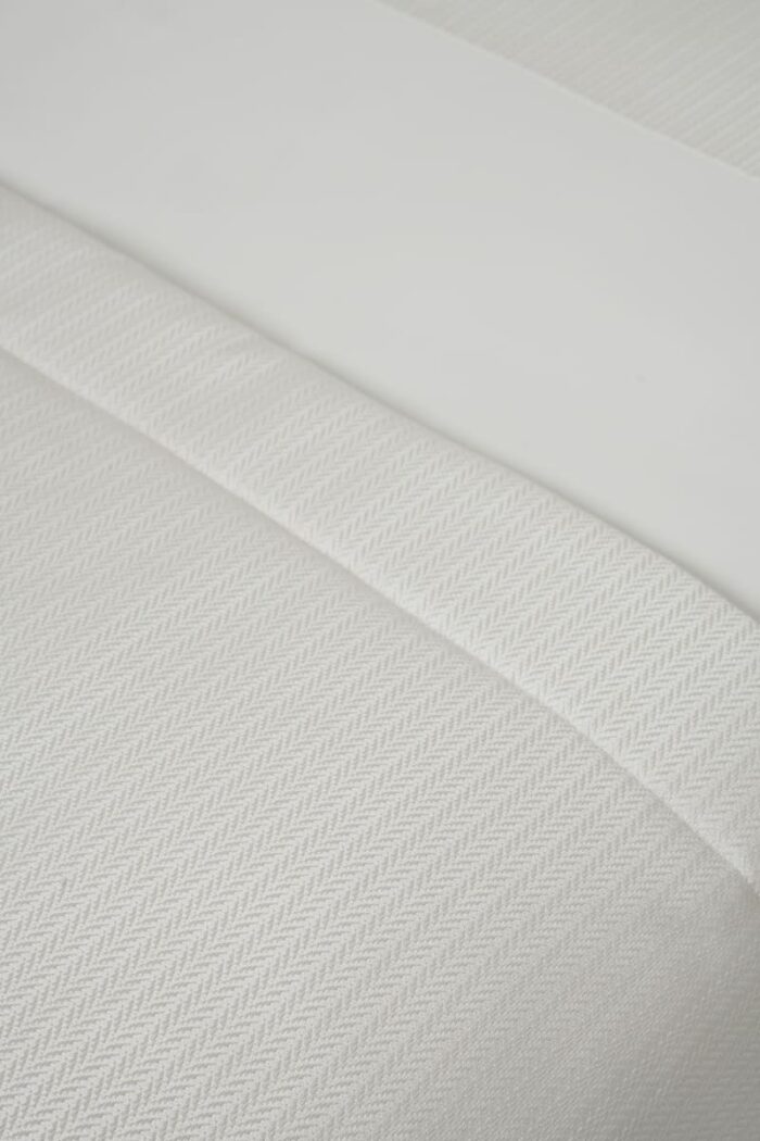 Chemin de lit zigzag blanc cassé – Image 3