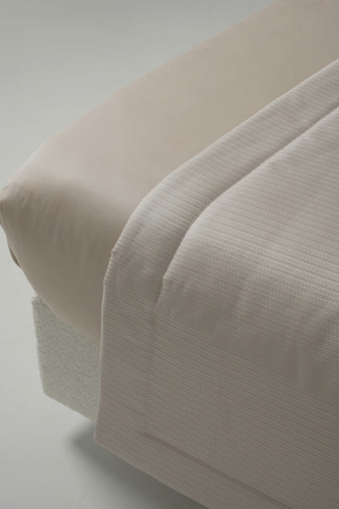 Chemin de lit zigzag beige – Image 6