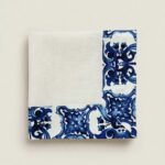 Lot de 6 serviettes - Blanc cassé bordure arabesque bleu petit motif – Image 2