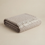 Jeté de canapé losanges - Beige – Image 2
