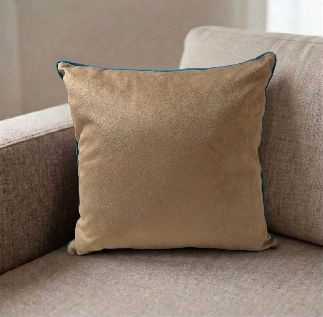 img_0274 Coussin carré camel avec cordon bleu canard – Image 1