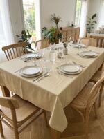 Nappe beige foncé unie imperméable et anti tâches